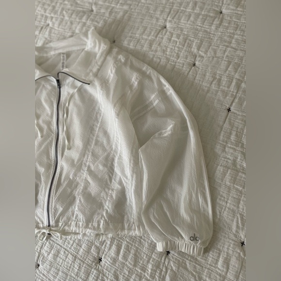 ALO Yoga Stitch Jacket Semi-Sheer in White Size L - Picture 11 of 14